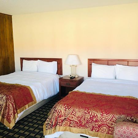 Big 12 Motel Broken Bow Zewnętrze zdjęcie